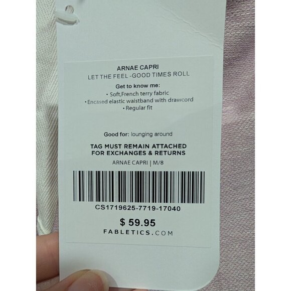 NWT Fabletics Women’s French Terry Arnae Capri Jogger Leggings Pink Size Medium - Picture 9 of 16